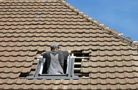 Pose de velux - Bretenière
